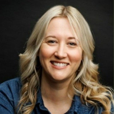 Julie Yakunich profile photo